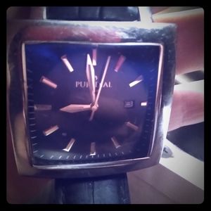 Puredial Square Legacy used watch